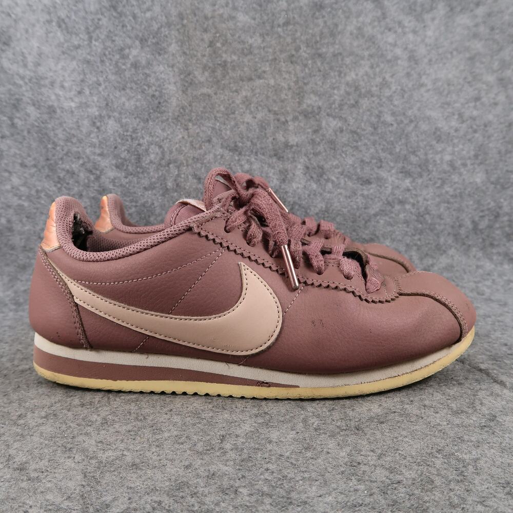 Nike Shoes Womens 6.5 Classic Cortez Sneaker Casual Lifestyle Retro Style Mauve